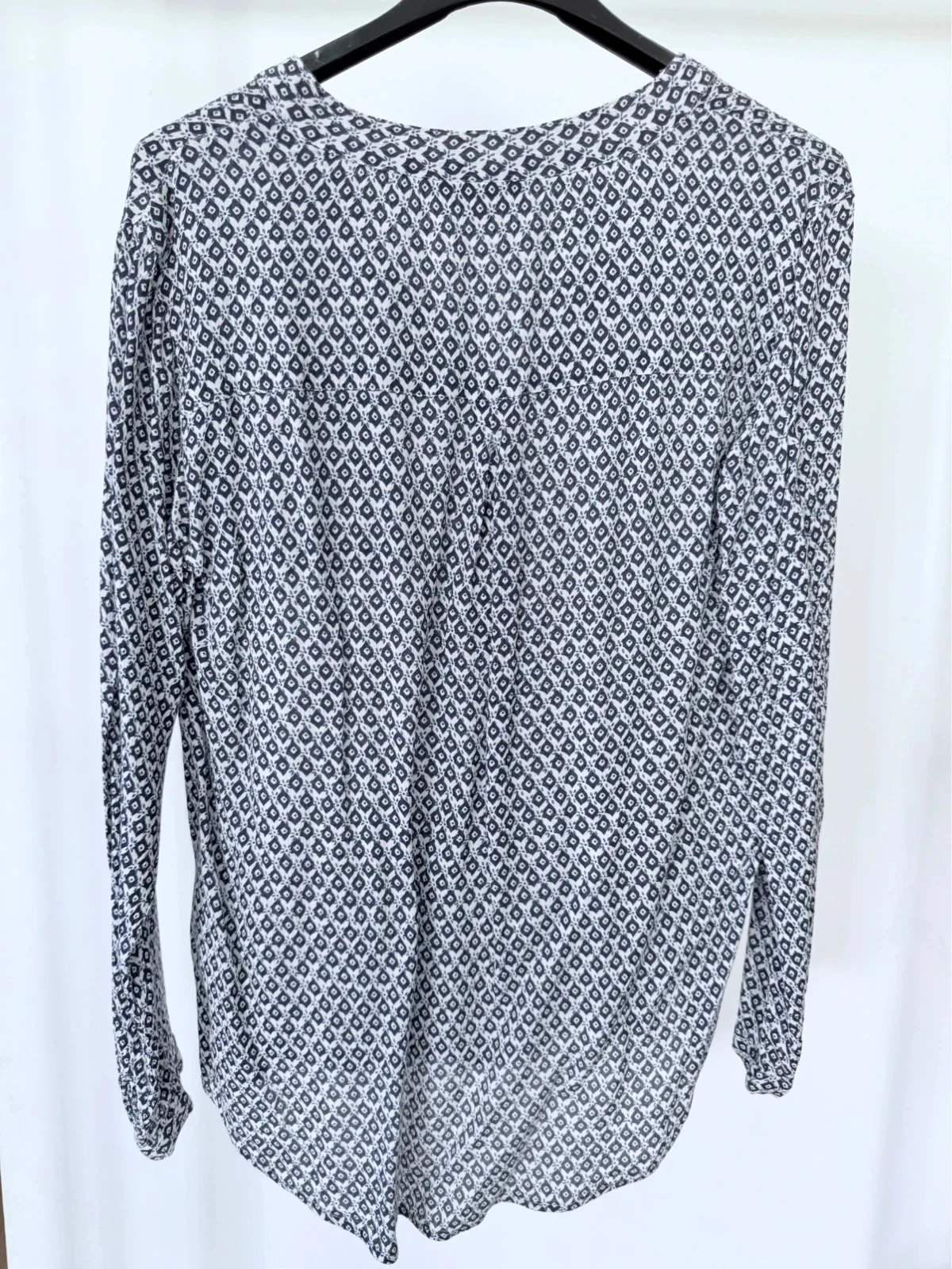 Blusa feminina T36 com belo motivo jbc – photo 4